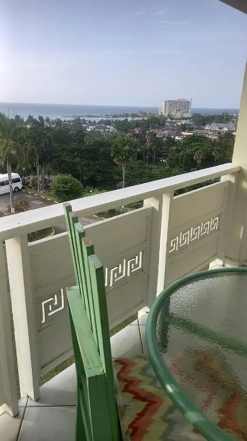 The Paradise View Mystic Ridge 79A Ocho Rios Apartment