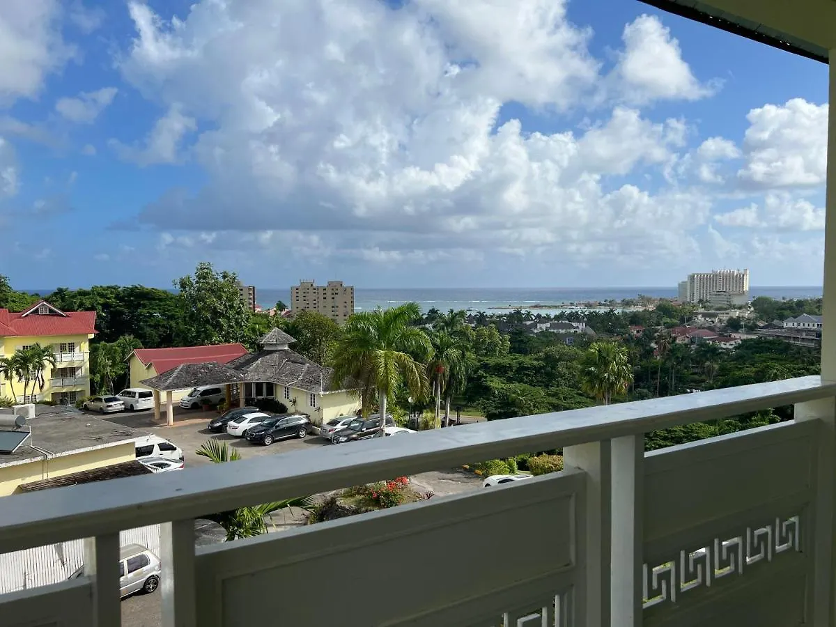 The Paradise View Mystic Ridge 79A Ocho Rios Apartment