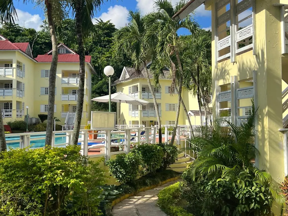 The Paradise View Mystic Ridge 79A Ocho Rios