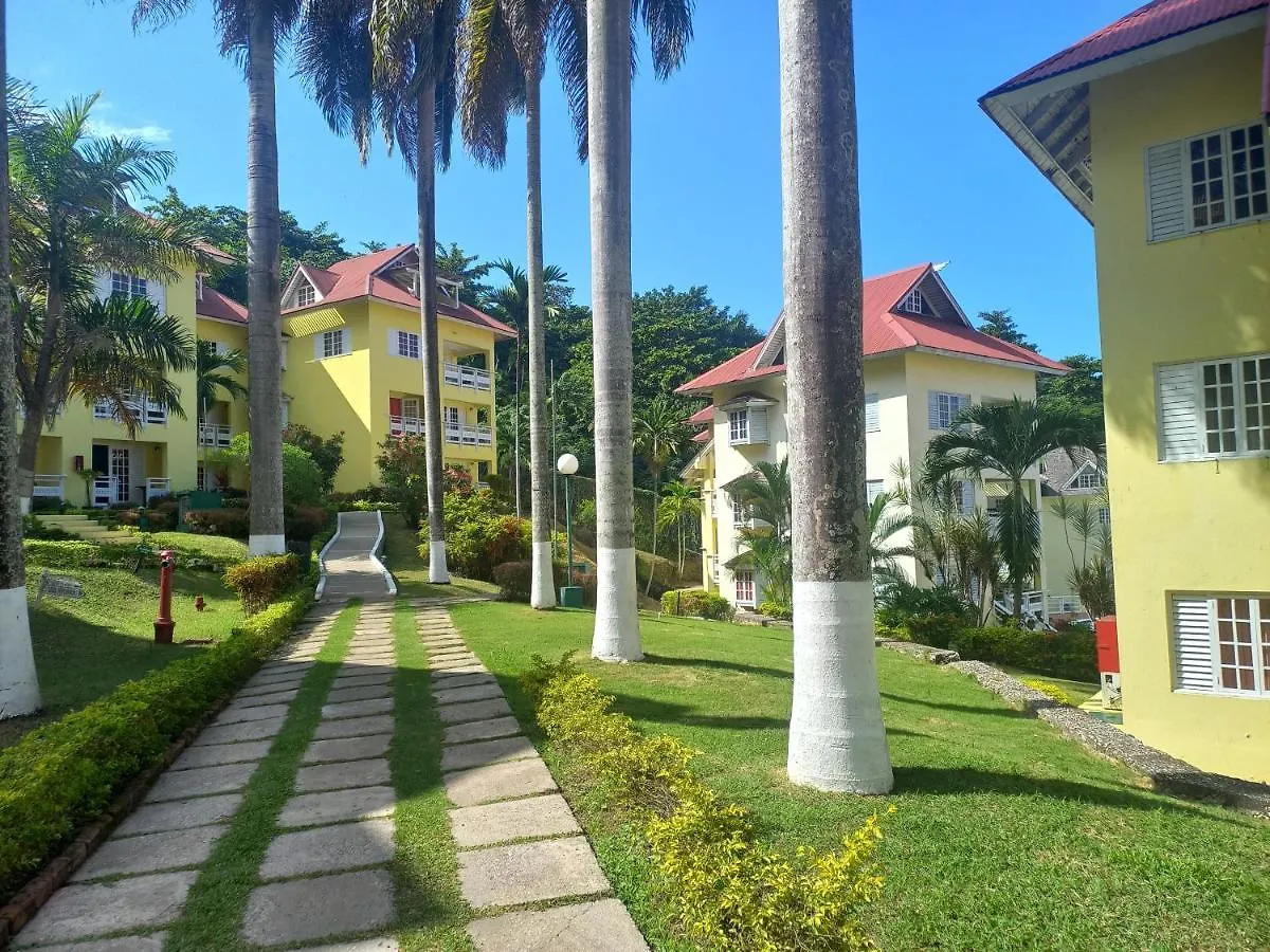 The Paradise View Mystic Ridge 79A Ocho Rios