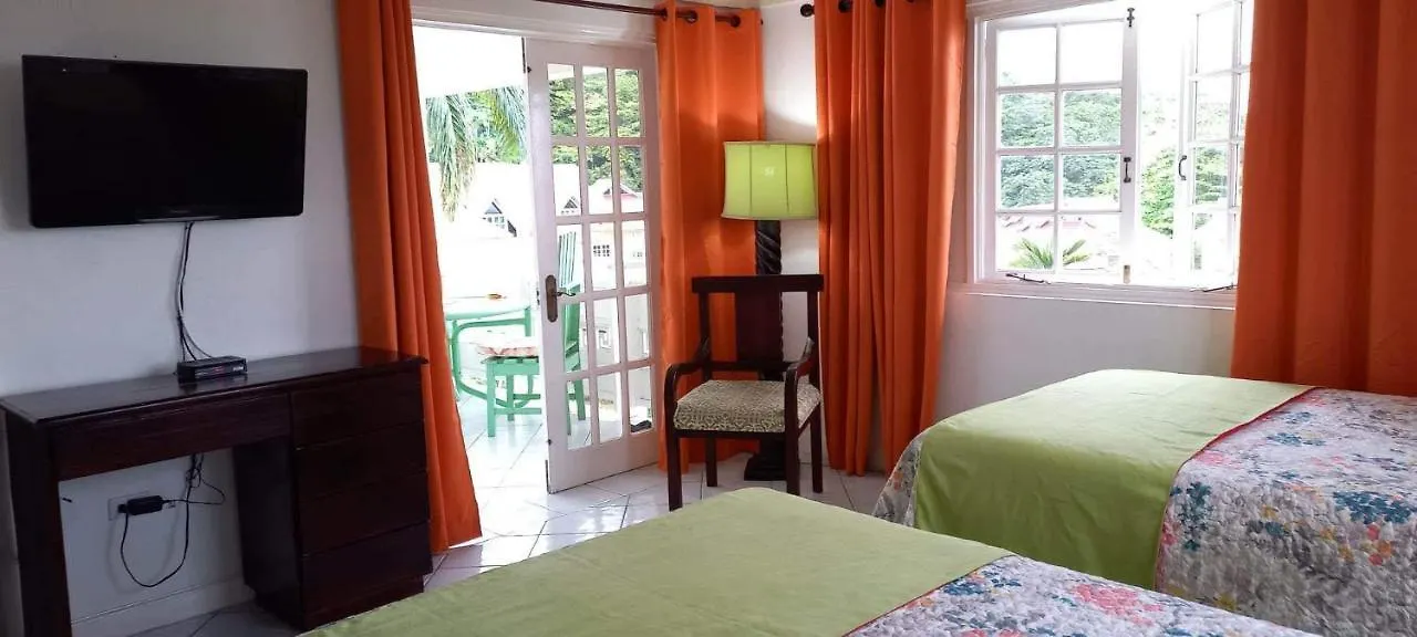 The Paradise View Mystic Ridge 79A Ocho Rios